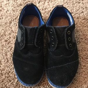 Toms dress shoes black suede